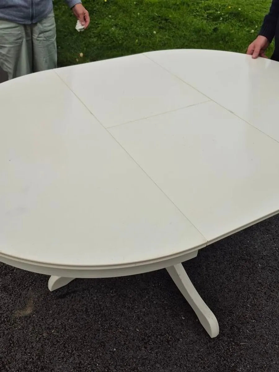 Extendable round table - Image 4