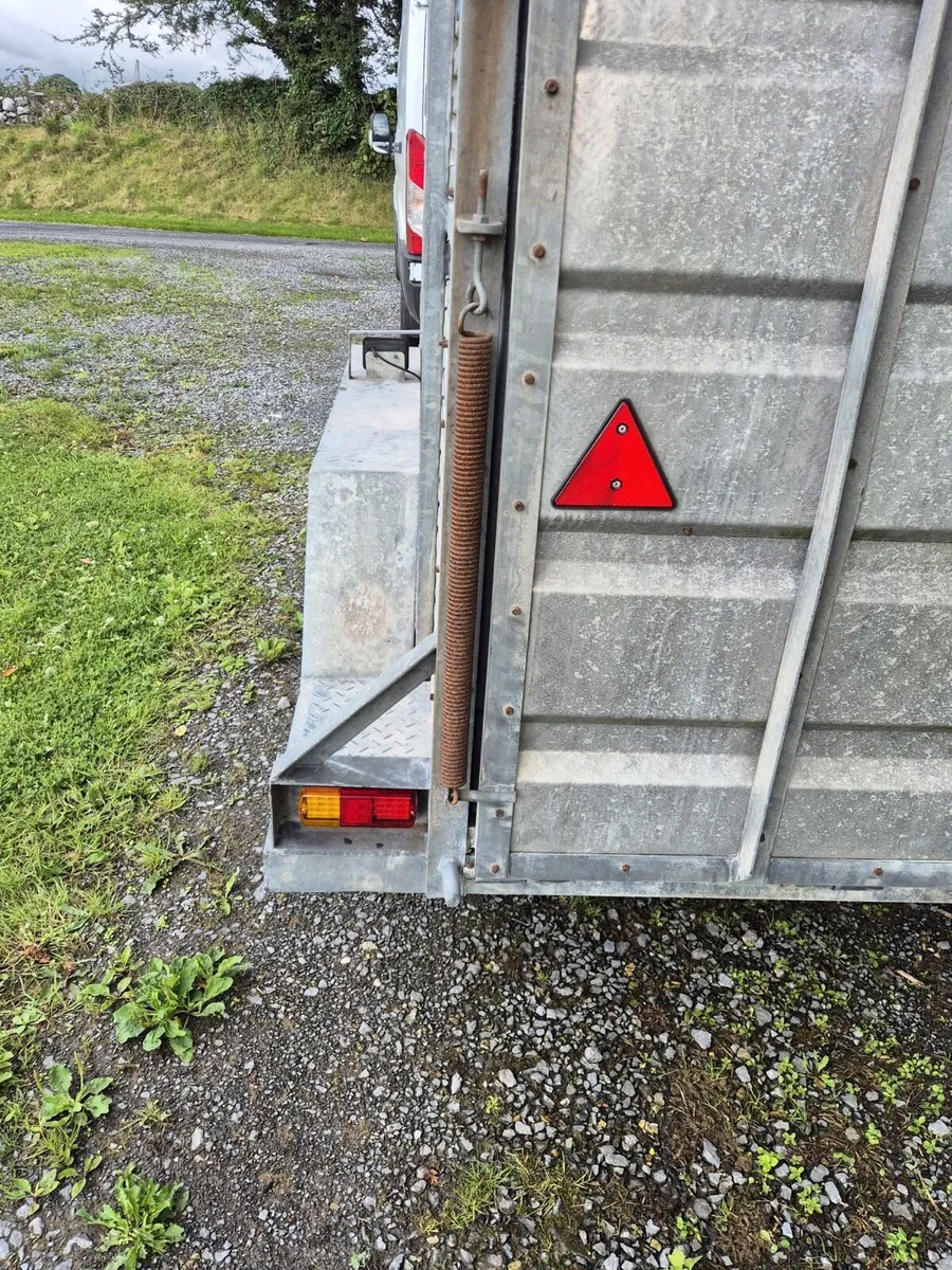 Porter Trailer - Image 3