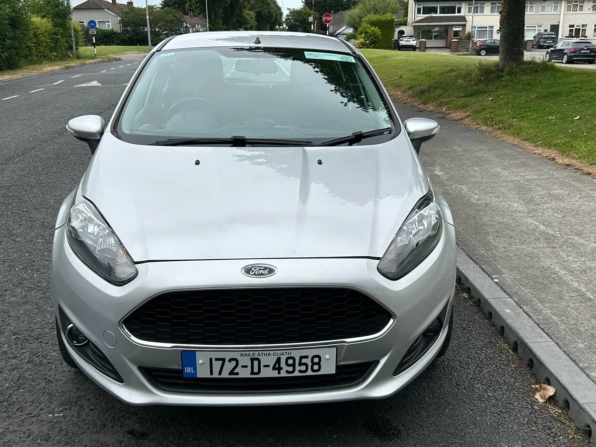 172 FORD FIESTA 1.0 PETROL ZETEC 5DR TAX 9/25 - Image 2