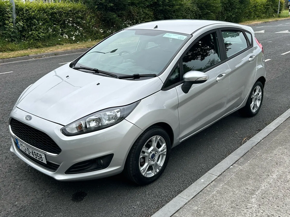 172 FORD FIESTA 1.0 PETROL ZETEC 5DR TAX 9/25 - Image 4