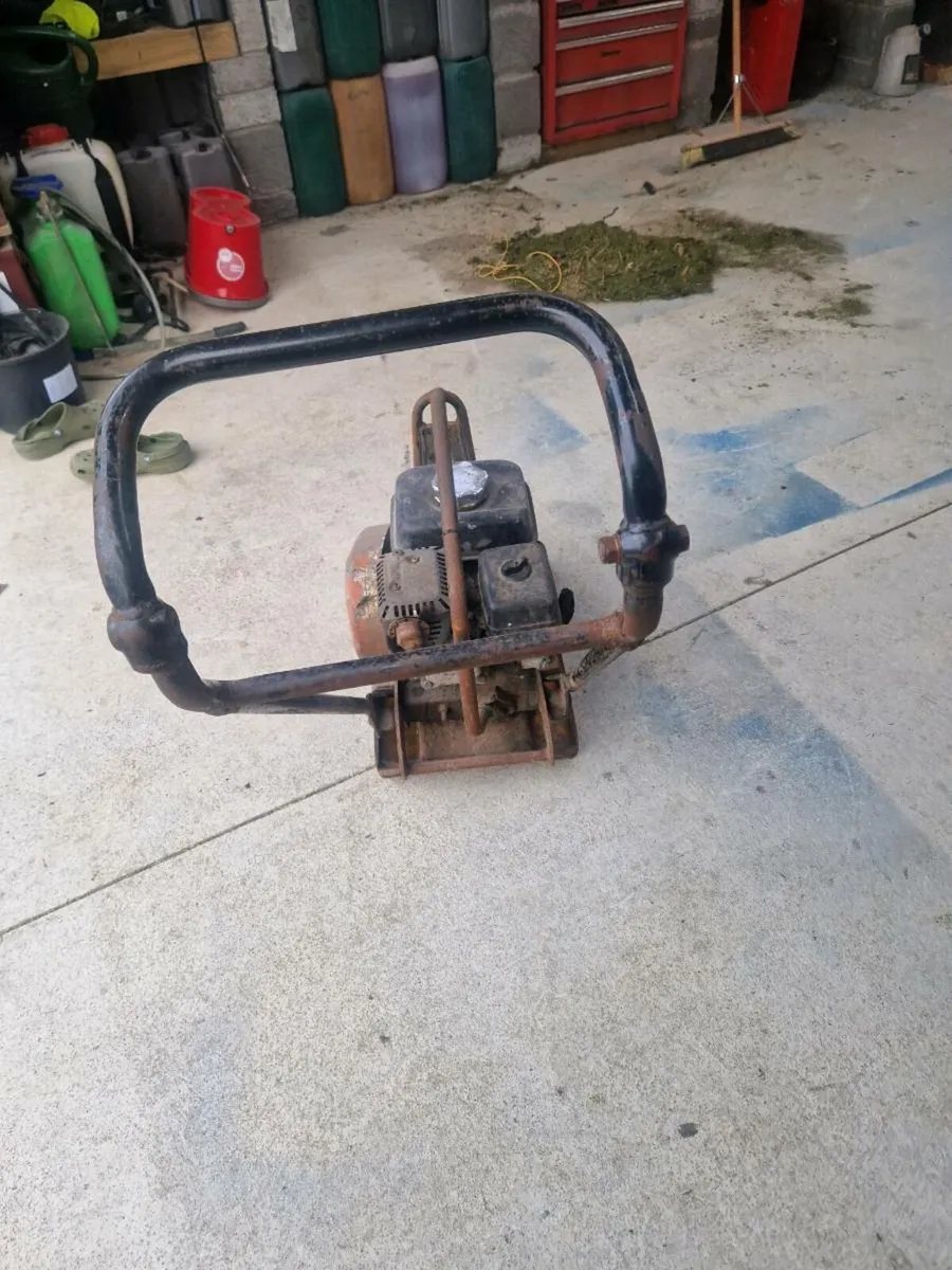 Wacker plate - Image 2