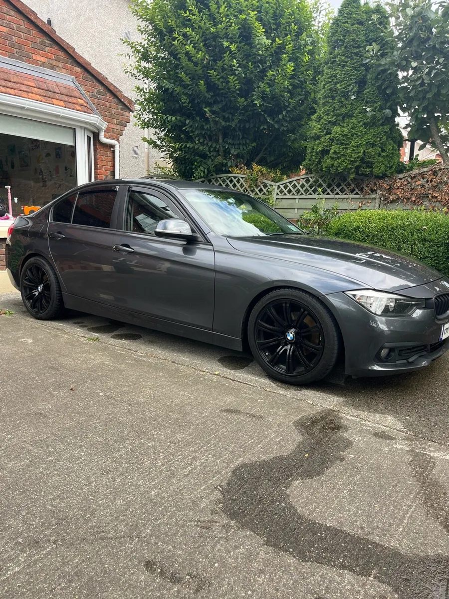 BMW 3 series F30 2017 - Image 1