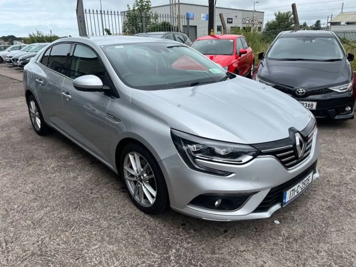 Renault Megane IV Grand Coupe Signature N 4D - Image 2