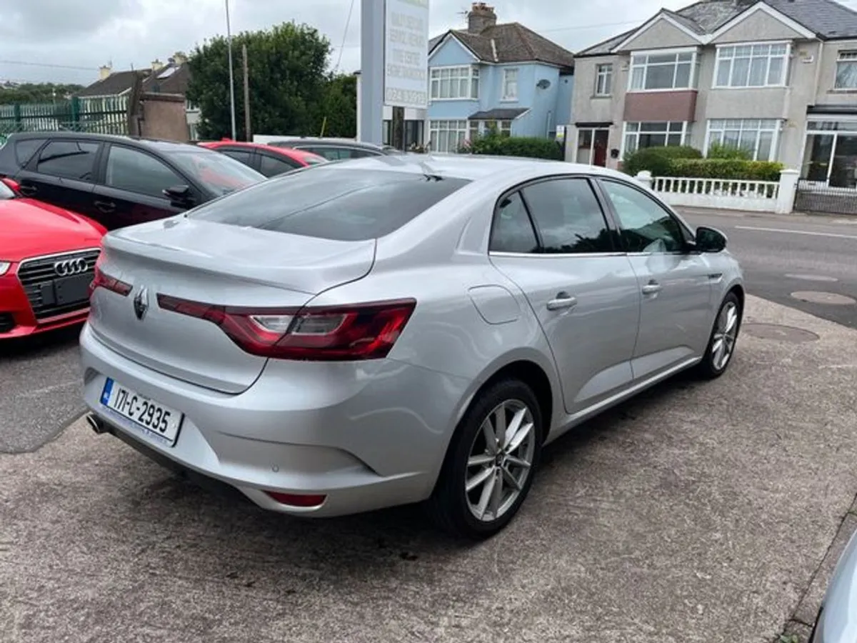 Renault Megane IV Grand Coupe Signature N 4D - Image 3