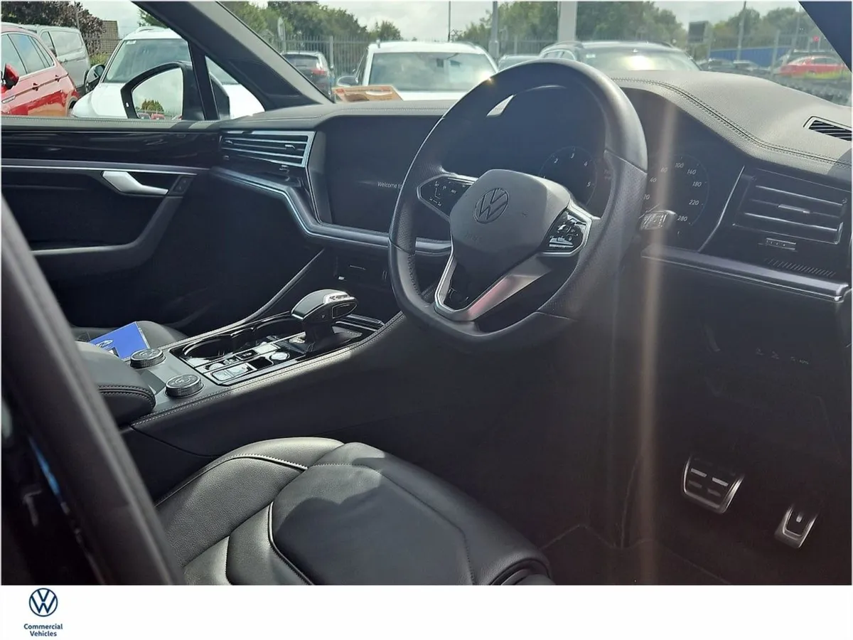 Volkswagen Touareg 3.0tdi 231HP R Line 4M DSG - Image 2