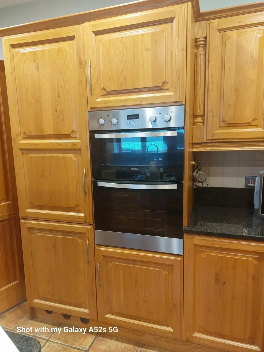Oak Kitchen for Sale - Image 3