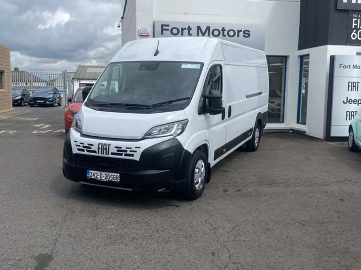 Fiat Ducato 35 L4h2 2.2 AT8 3DR Auto - Image 2