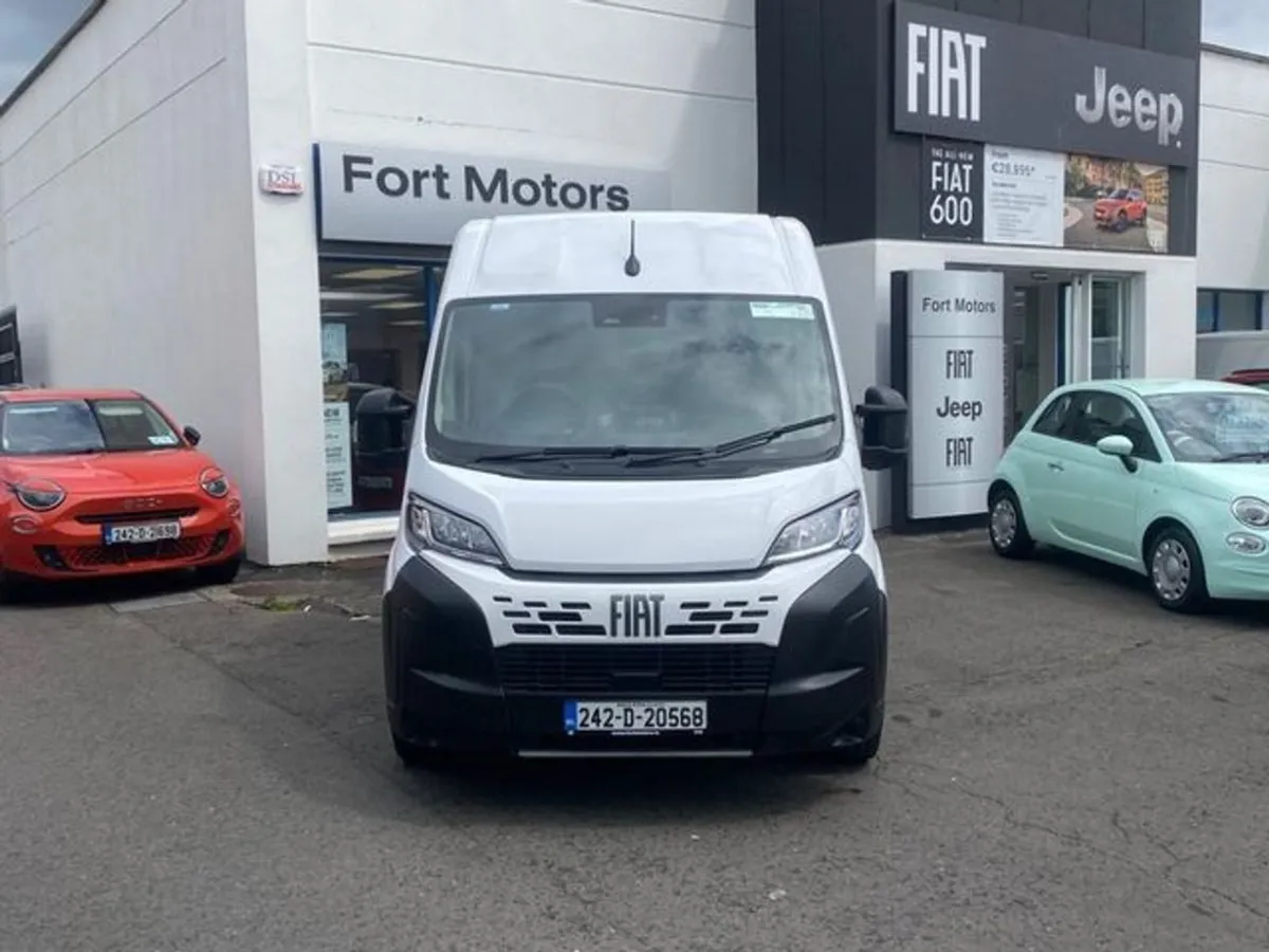 Fiat Ducato 35 L4h2 2.2 AT8 3DR Auto - Image 3