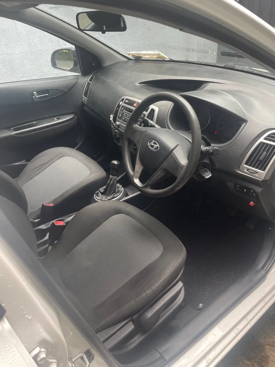 Hyundai i20 2012 - Image 3