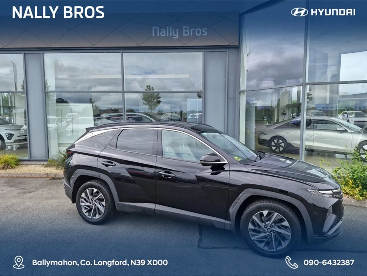 Hyundai Tucson Ix35 Executive Plus 5DR - Image 3