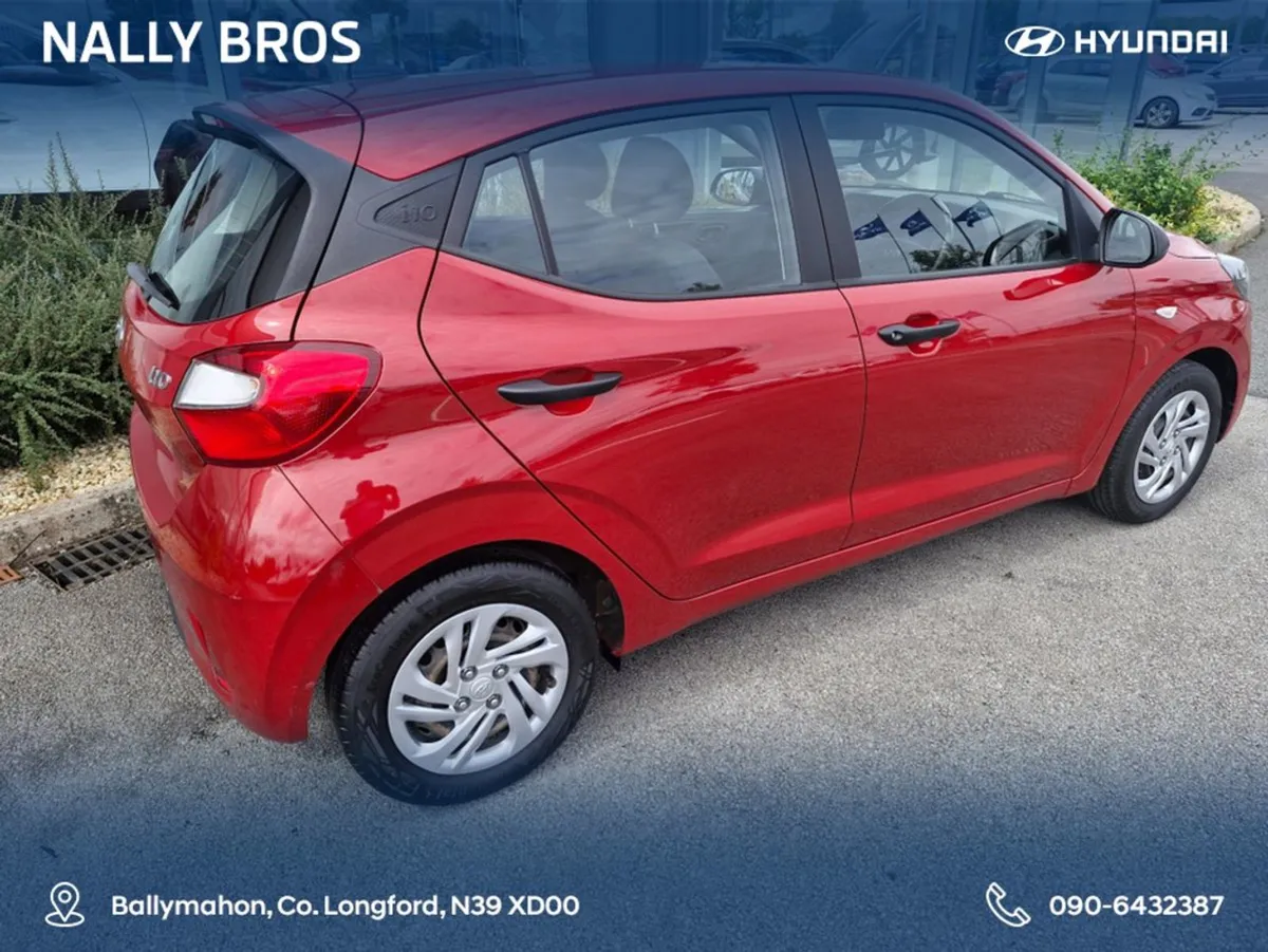 Hyundai i10 Classic 5DR - Image 3