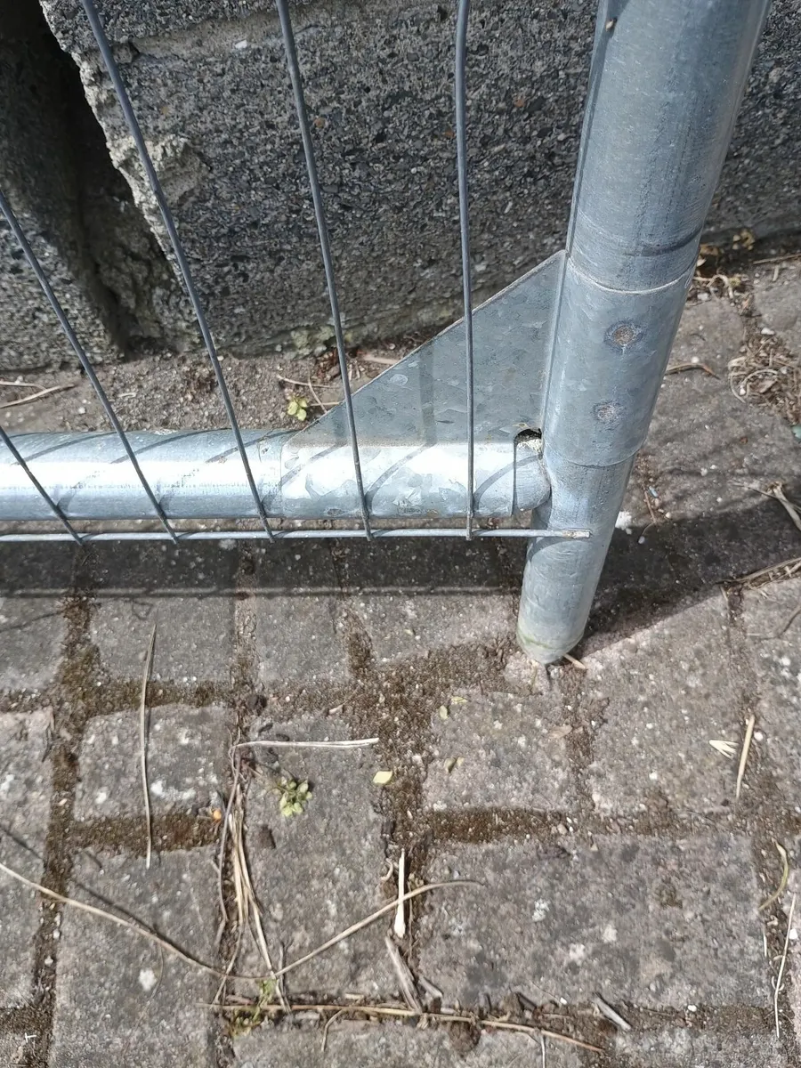 6 No. Site fencing Panels. - Image 2