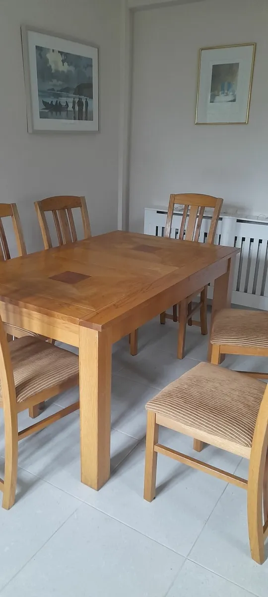 Table & 6 chairs - Image 2