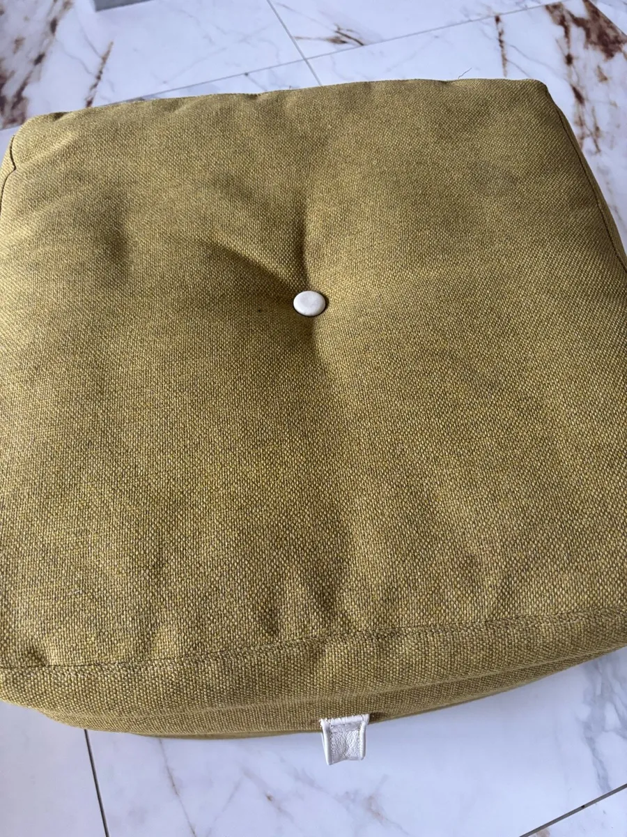 poufe stool - Image 4
