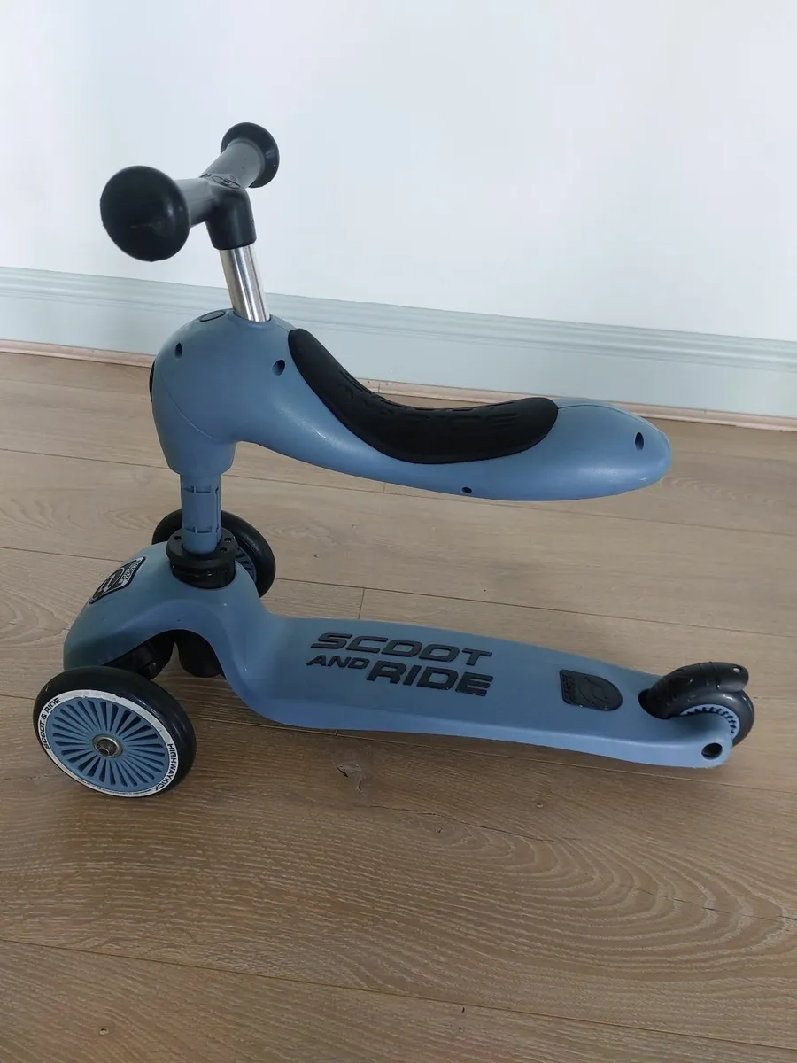 Scoot and Ride Scooter - Image 1