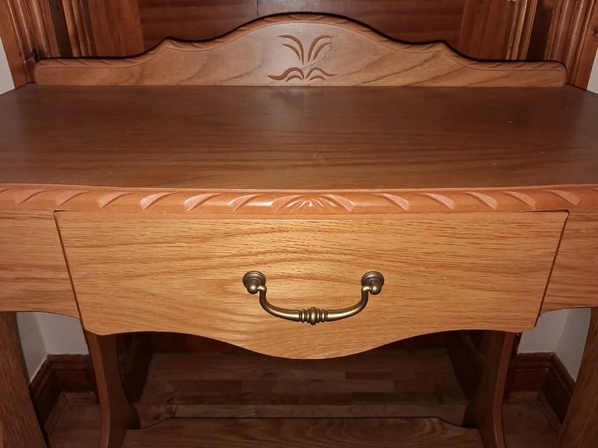 Pine console table - Image 2