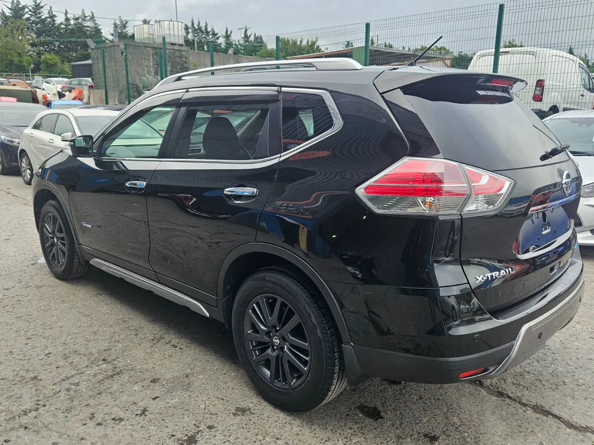 2016 Nissan Xtrail Auto/ Hybrid 4×4 Full leather - Image 4
