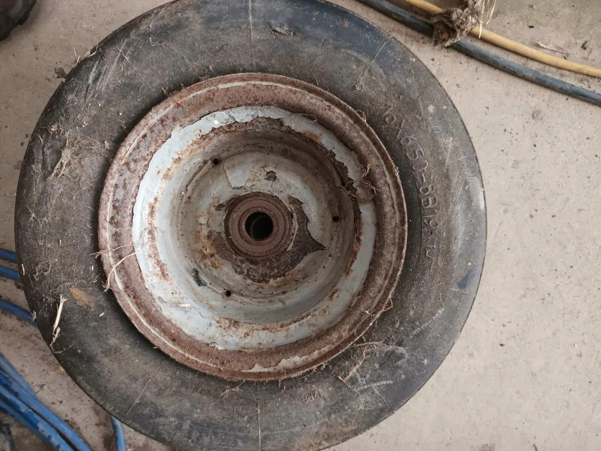 Tractor parts clear out - Image 2