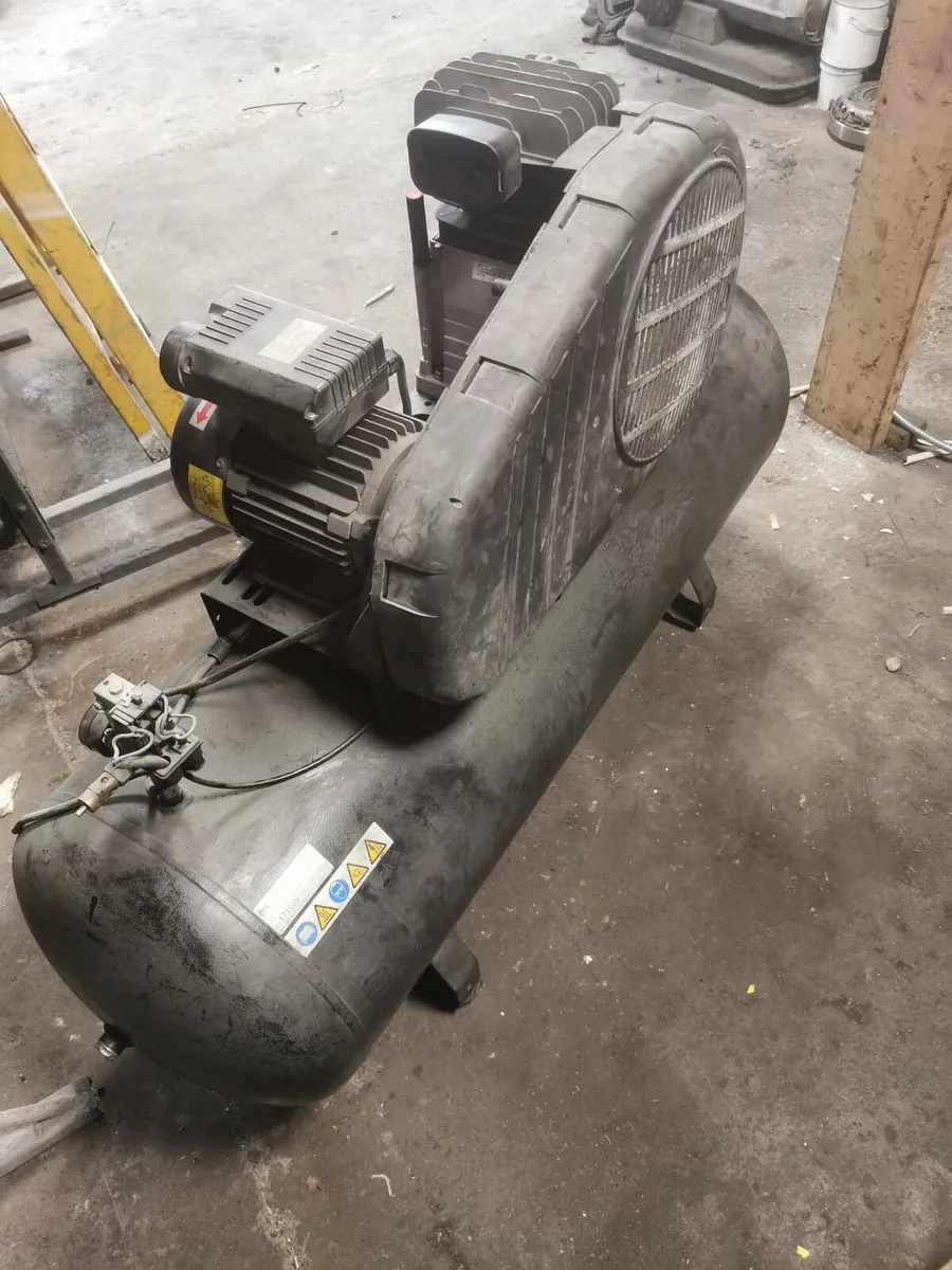 Compressor 200l - Image 4