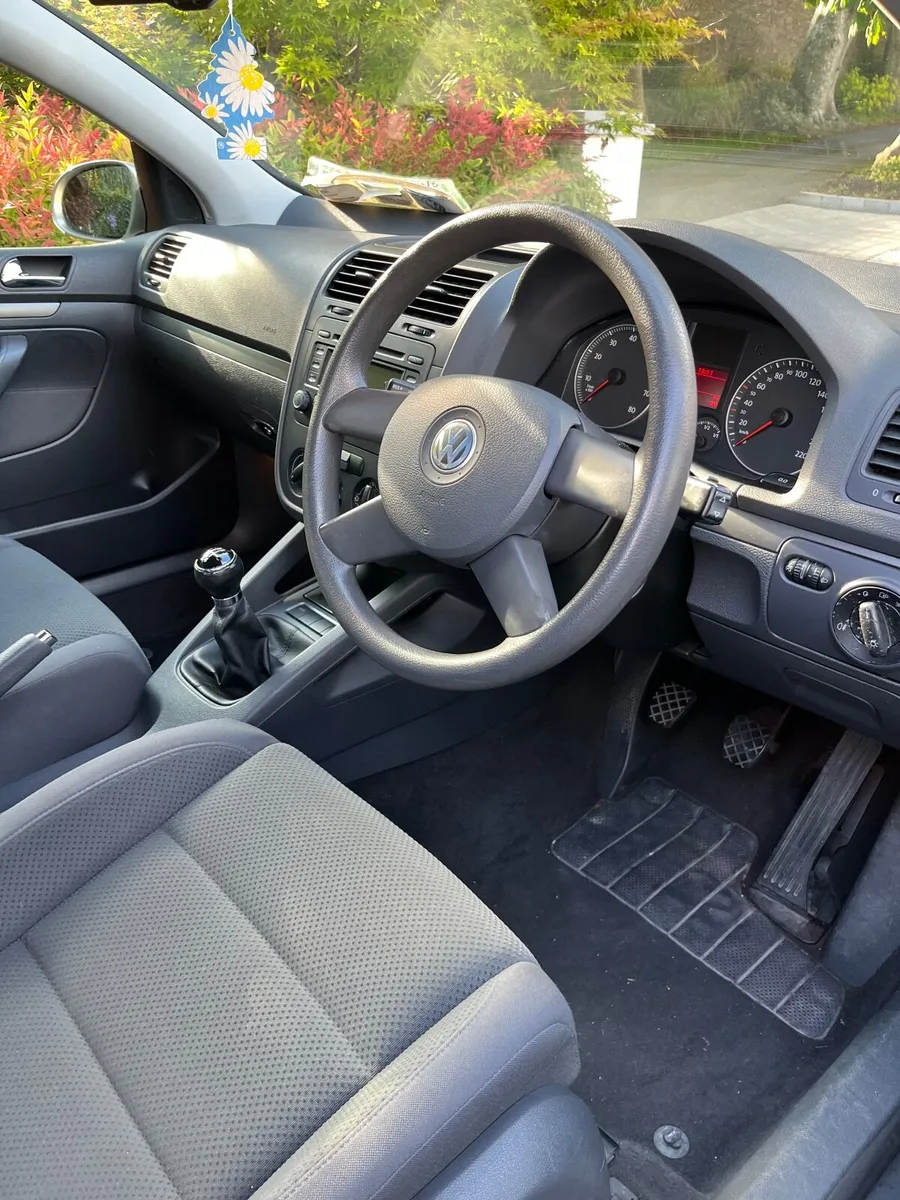Volkswagen Golf 2005 - Image 4