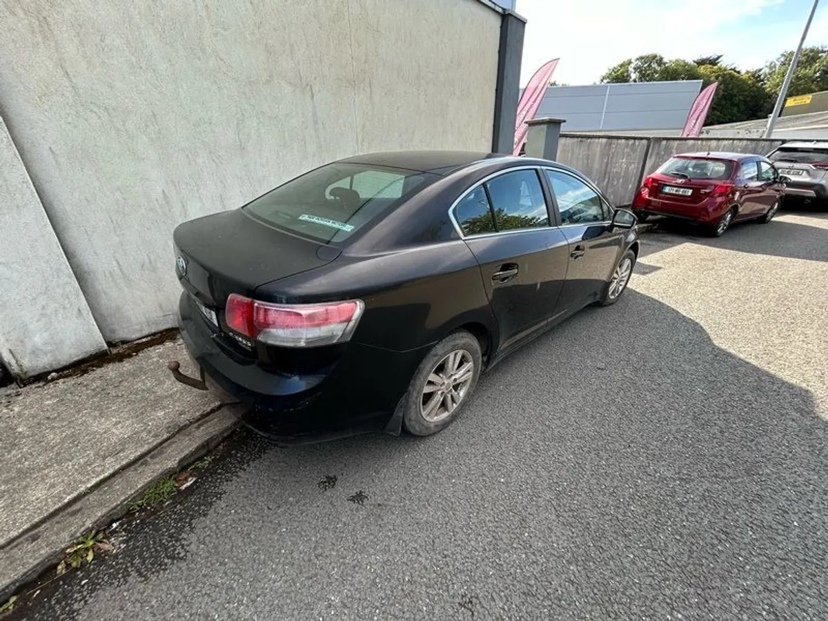 2009 Toyota Avensis 2.0d - Image 2
