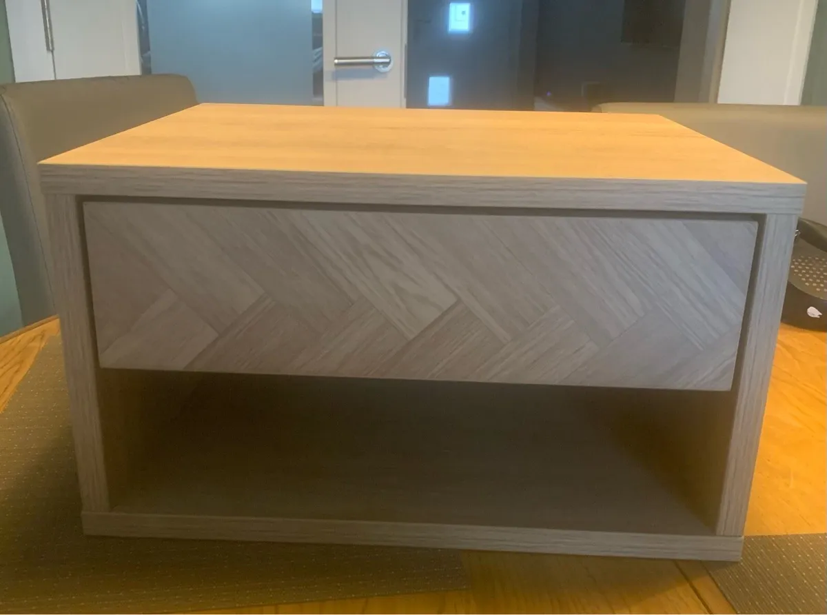 Floating Bedside Lockers x 2 - Image 3