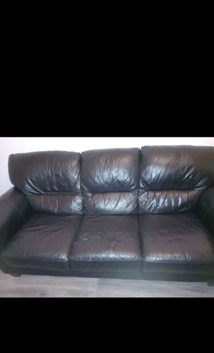 3 Seater Sofa - Free to take - Image 2