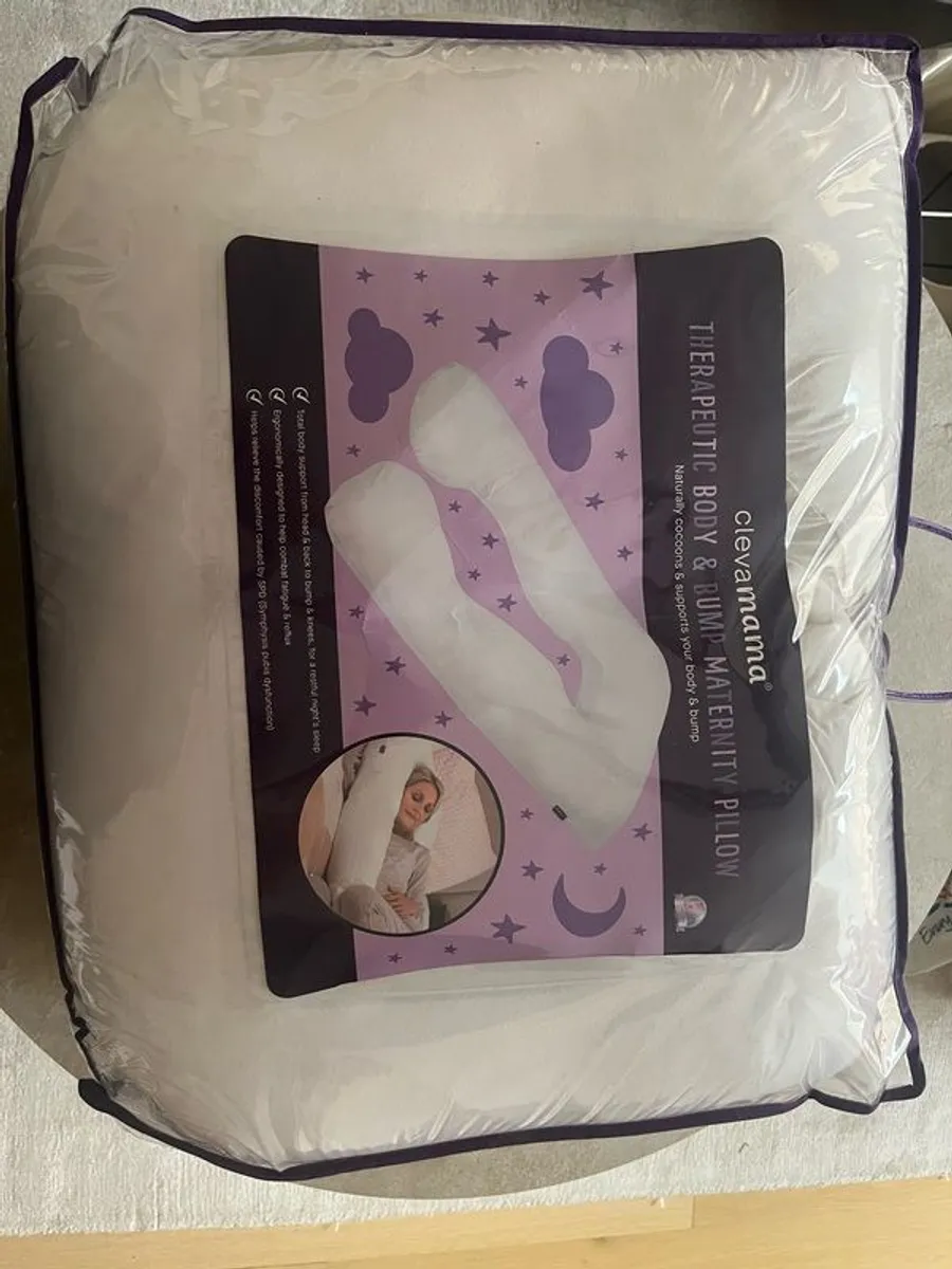 Pregnancy Pillow, baby bath and breast feeding pillow - Image 1