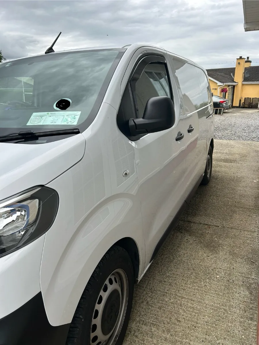 Peugeot Expert 2022 - Image 2
