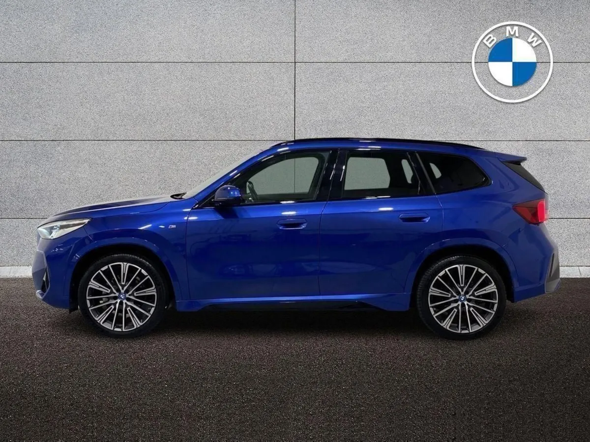 BMW iX1 Edrive20 M Sport - Image 4