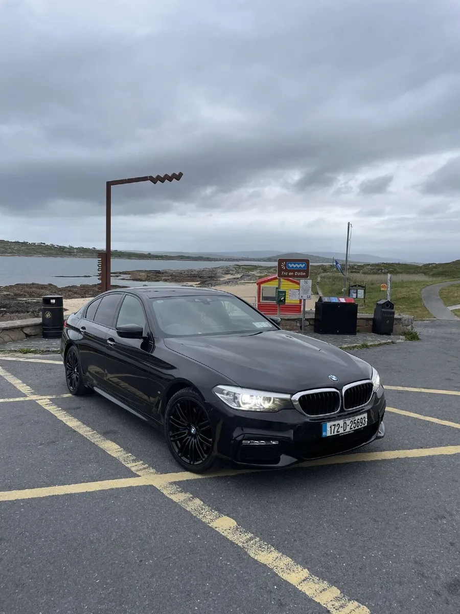 BMW 5-Series 2017 - Image 2