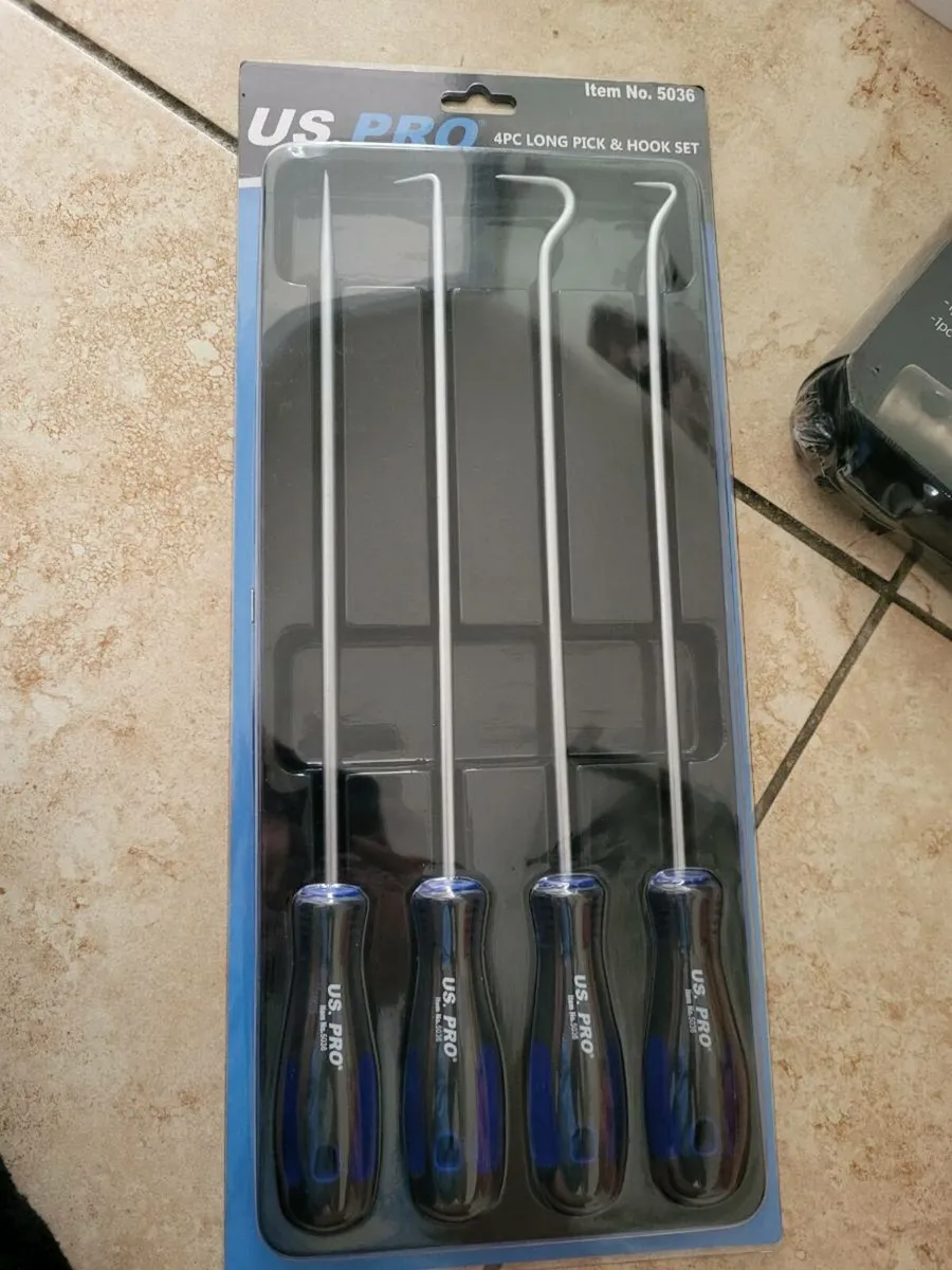 Long hook set