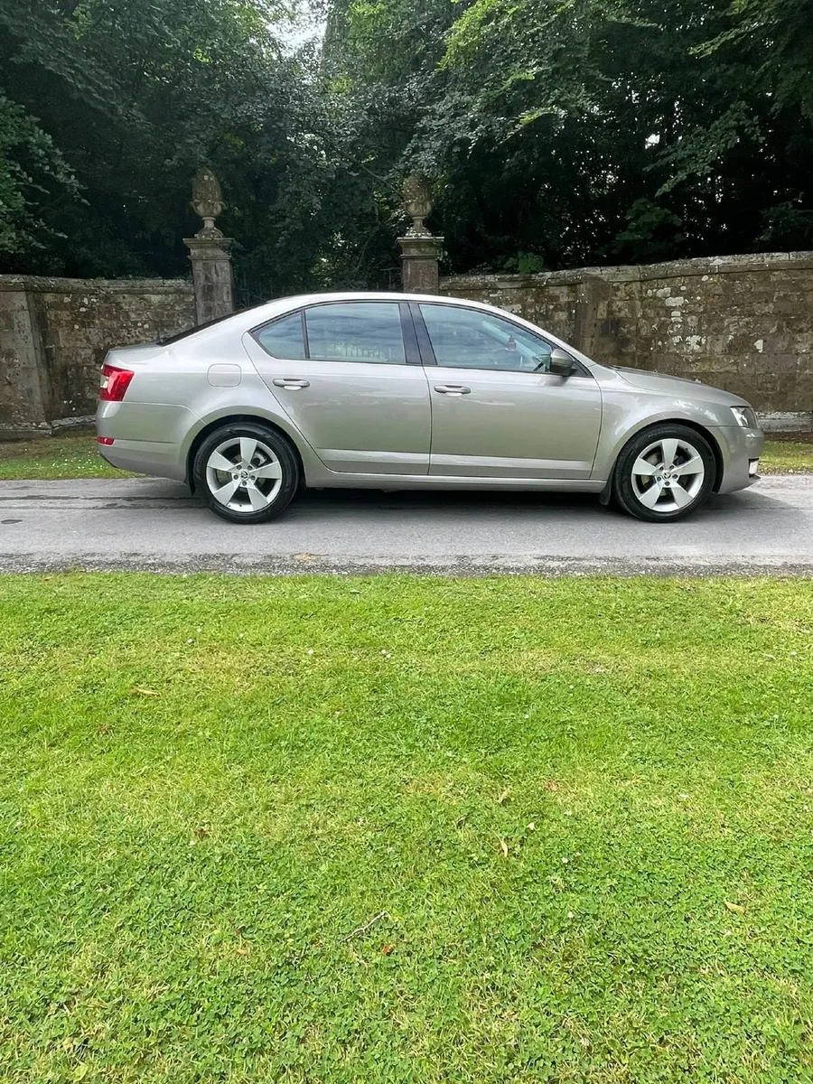 Skoda Octavia 2014 - Image 4