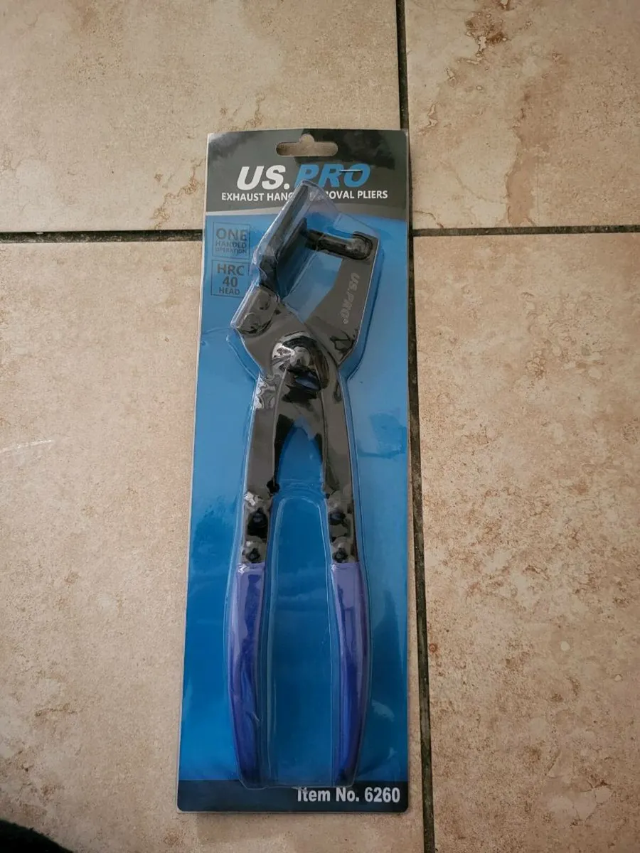 Exhaust hanger removal tool