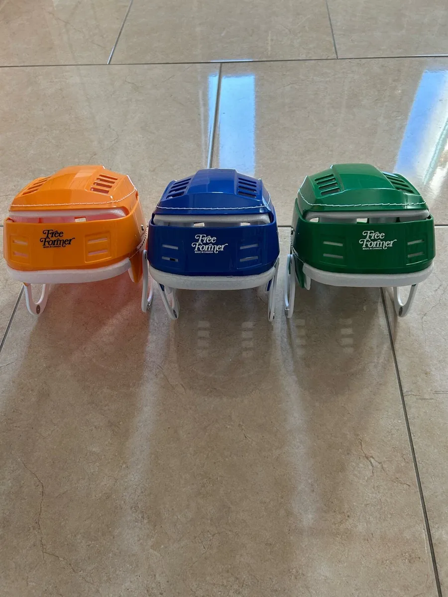 Hurling Helmet - Image 1