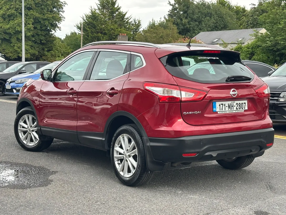 Nissan Qashqai 2017 1.2 NCT & TAX - Image 3