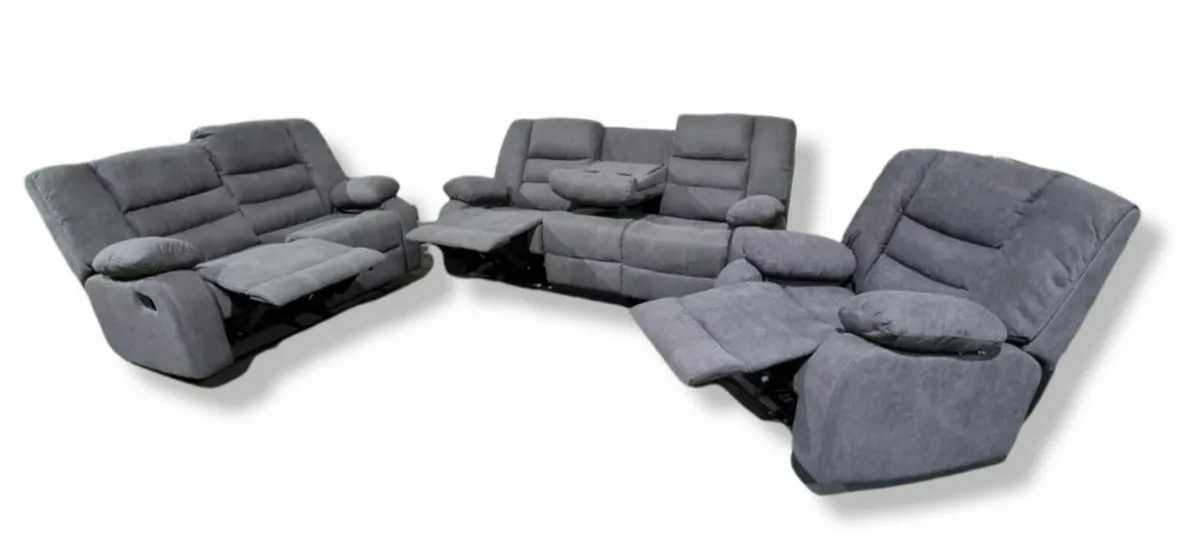 AllTypesSofasAvailableAcrossIreland
Brand new sofa