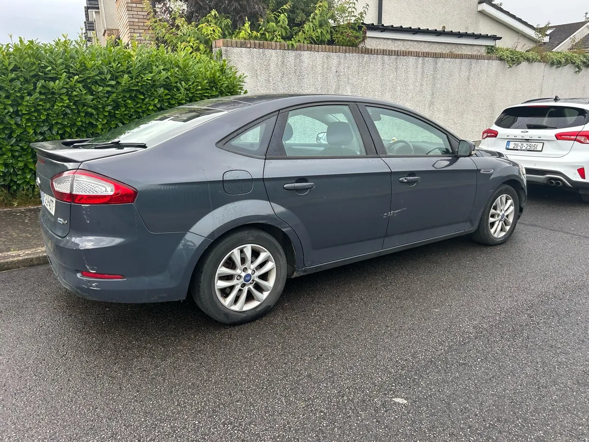 Ford mondeo 2012 - Image 4