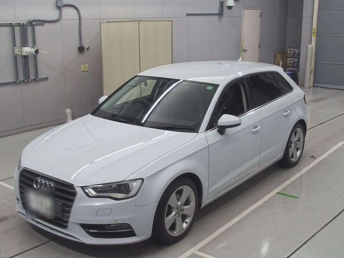 142 Audi A3 Sport 1.4 TFSI Auto - Image 1