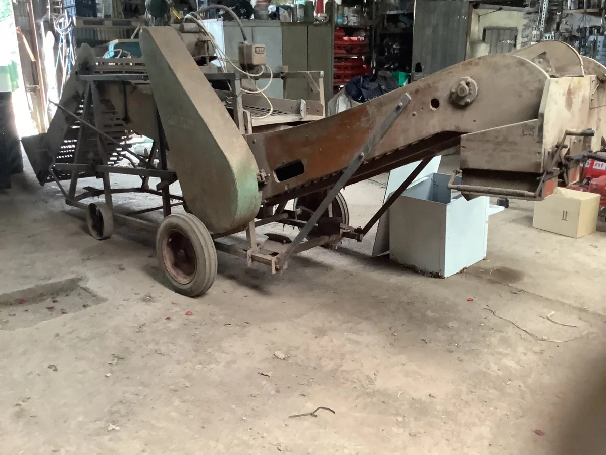 Potato grader - Image 1