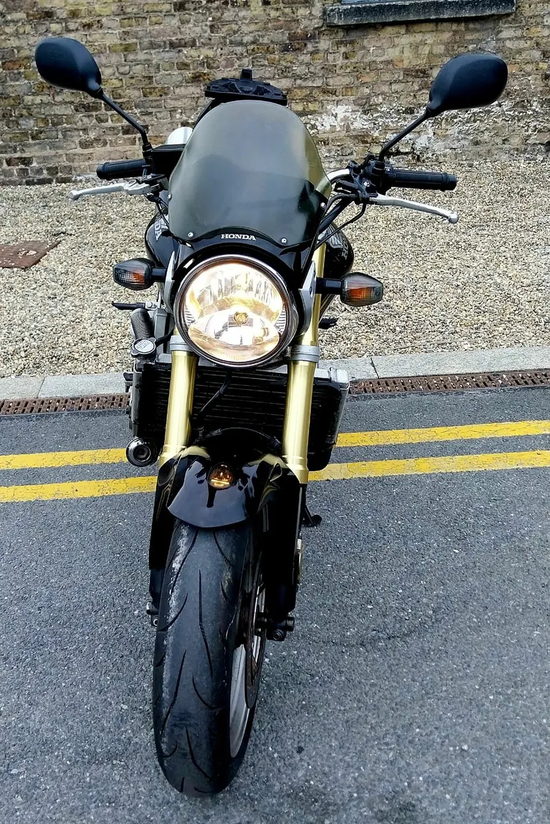 06 HONDA HORNET 600 - Image 2