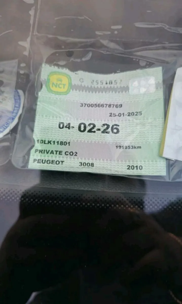 Car - Image 4