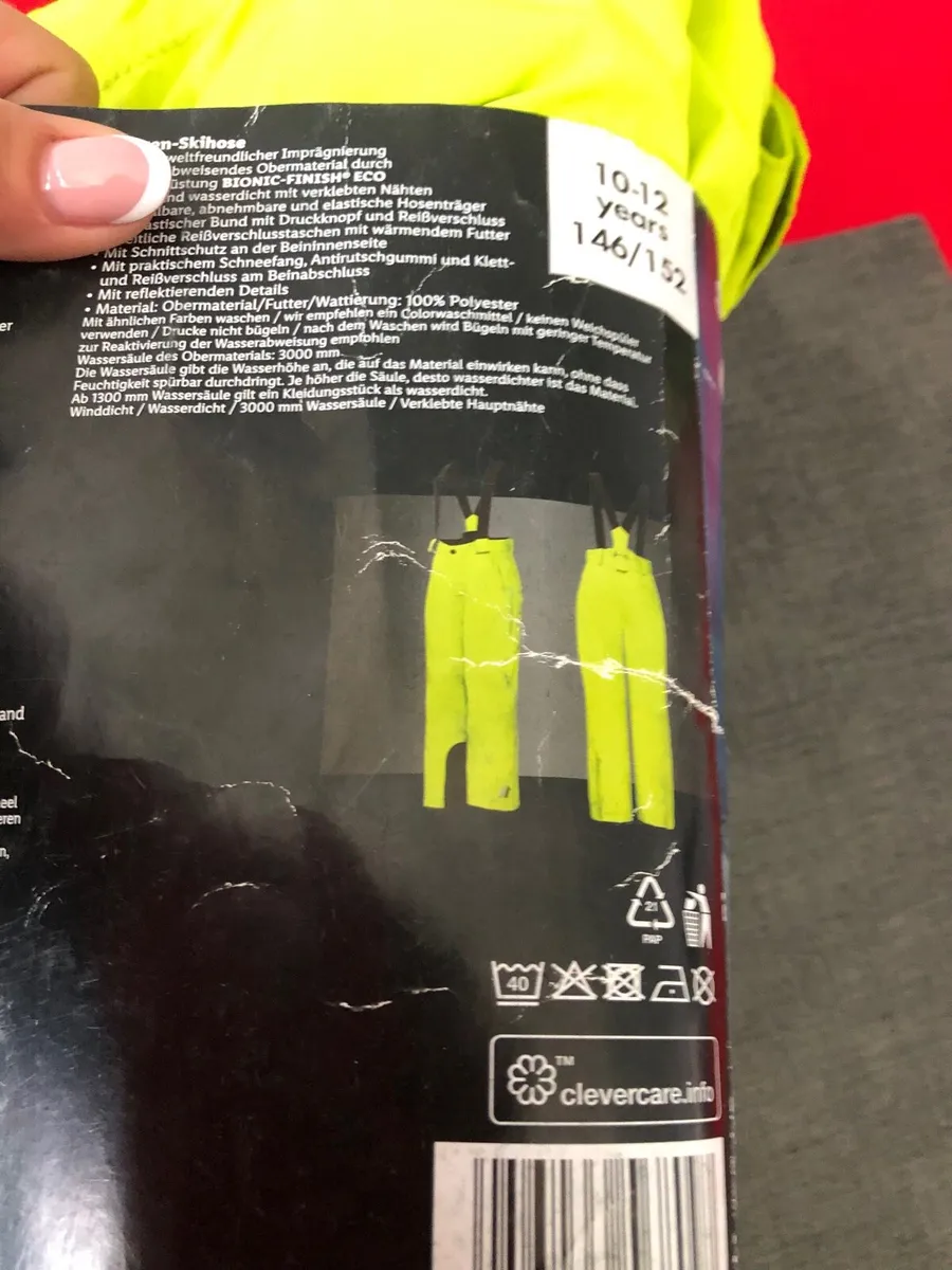 Boys ski trousers age 10/12 €10 - Image 4