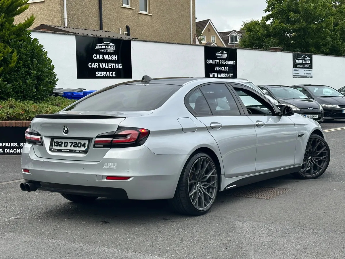 BMW 520d Facelift model - Image 4