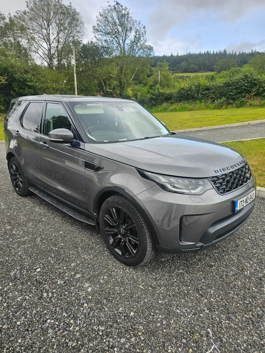 Land Rover Discovery - Image 1