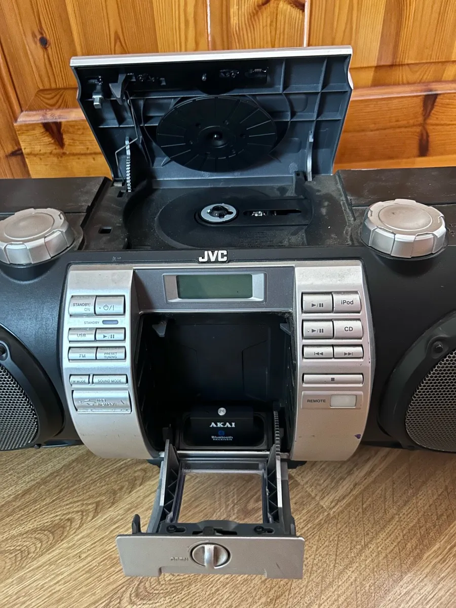 Speaker - Image 3
