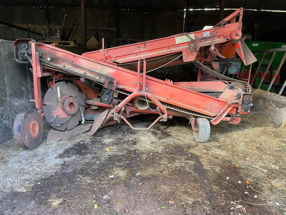 Potato equipment - Image 1