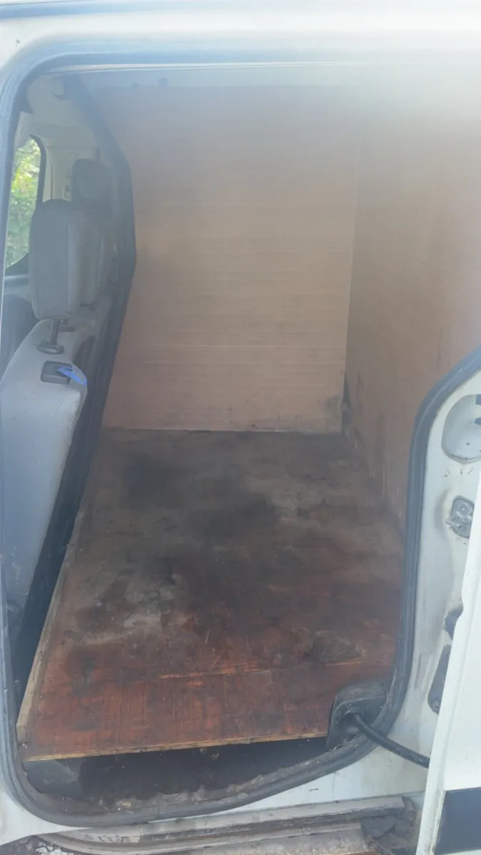 Berlingo Van - Image 4