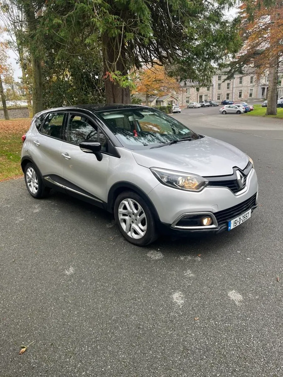 Renault Captur - Image 1