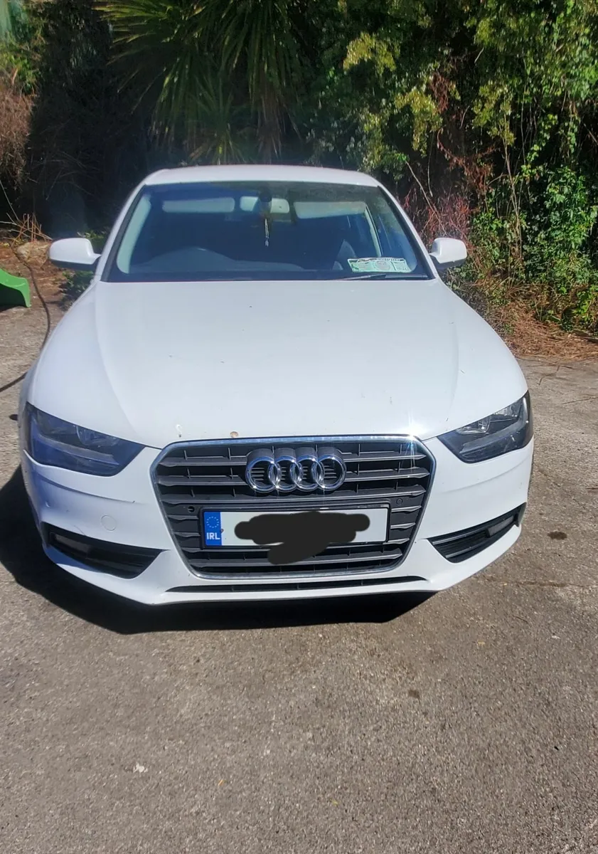 Audi A4 2012 - Image 1